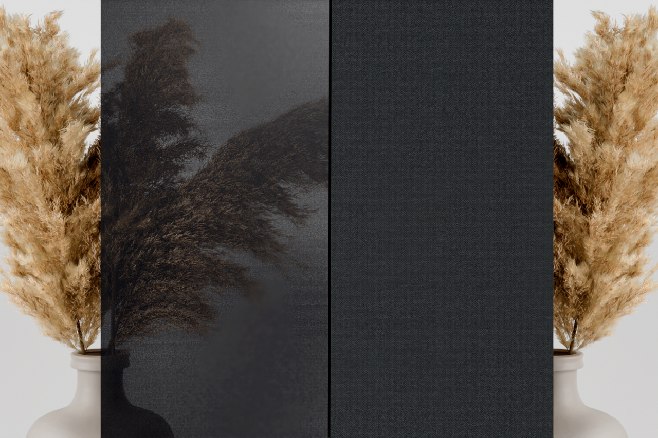 Stoffmuster Aussenrollo - beide Stoffe (Durchsicht und Sichtschutz) im direkten Vergleich nebeneinander inklusive Transparenzwerte